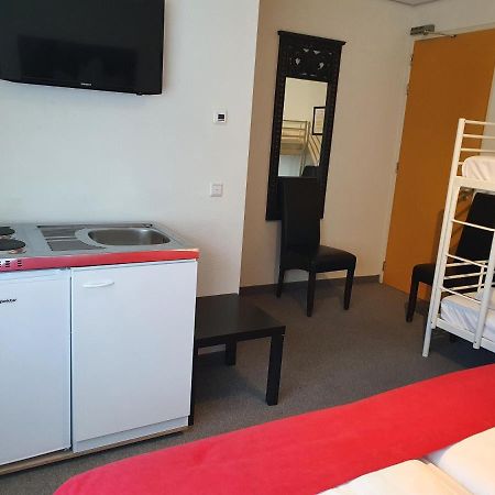 Hotel Restaurant Lakeside Uithoorn Bagian luar foto